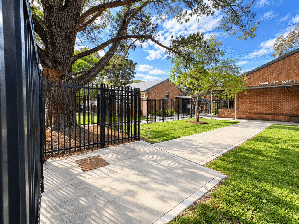 Peakhurst South Public School – Concrete Entrance Walkways — image 6